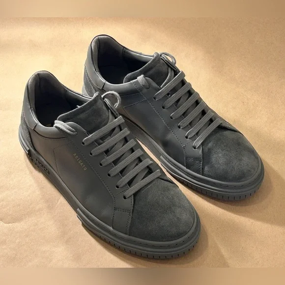 ★Axell Arigato★ ネイビー Atlas スニーカー Axel Arigato | Shoes | Axel Arigato Atlas Sneakers | Poshmark